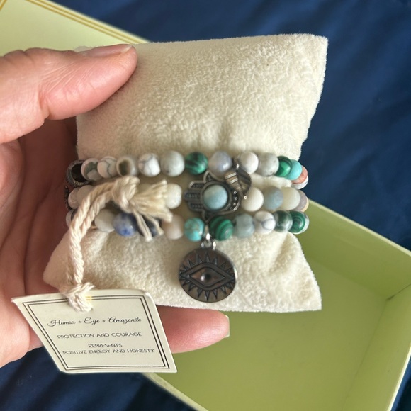 LUXE BRACELET COLLECTION • Arm Candy Bracelet • - Picture 6 of 10